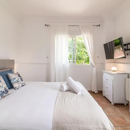 Guadalmina Alta - Private Swimming Pool Villa